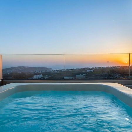 Cinnamon Villa With Private Hot Tub 피르고스 외부 사진